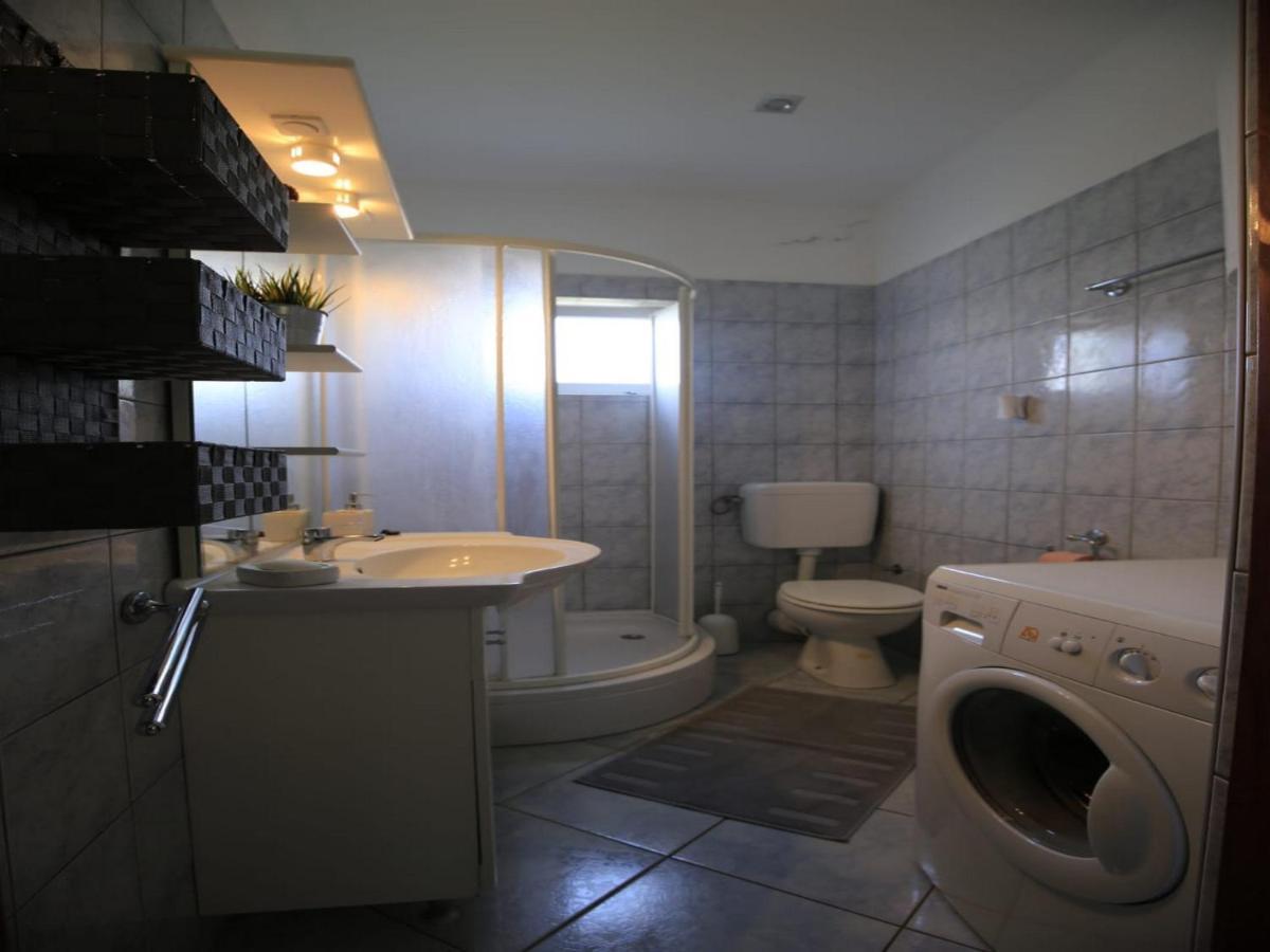 Apartment Barbara Vir Εξωτερικό φωτογραφία