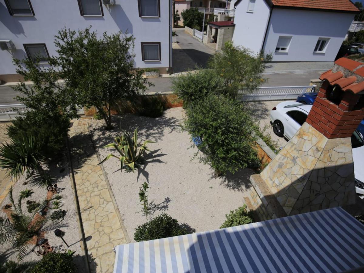 Apartment Barbara Vir Εξωτερικό φωτογραφία